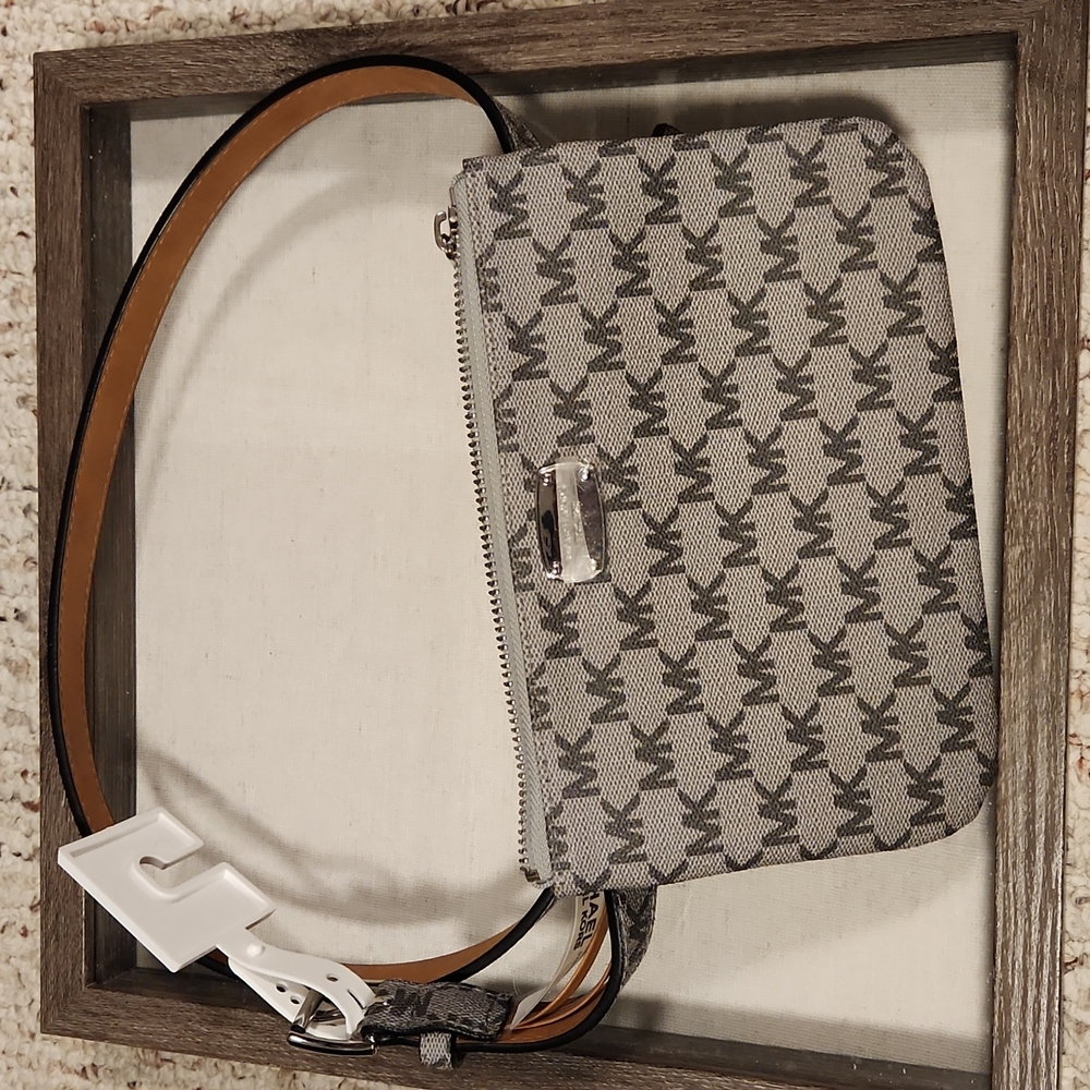 Michael Kors Belt Bag NWT